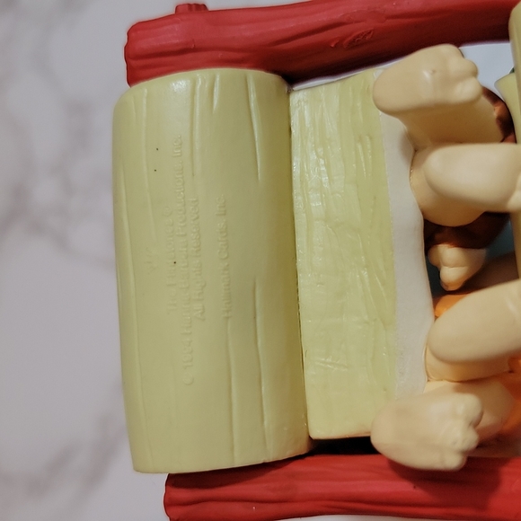 Flintstones Flintmobile Fred & Barney Car 1994 Hallmark Keepsake Ornament - Picture 5 of 5